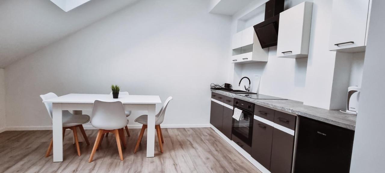 Sunny Apartment 8 Краков Экстерьер фото